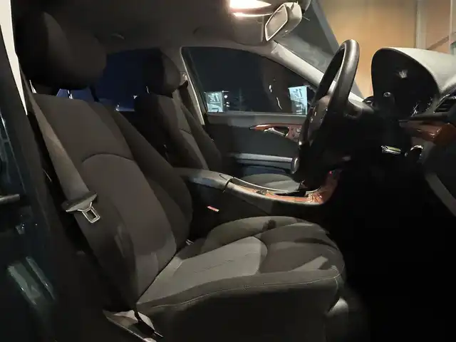 メルセデス・ベンツ Ｅ２５０ 岐阜県 2008(平20)年 15.1万km Ｄグリーン メモリー機能付きパワーシート/純正16インチAW/ETC/スペアキー