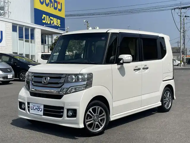 ホンダ Ｎ ＢＯＸ カスタム G Lパッケージ 佐賀県 2016(平28)年 7.2万km プレミアムホワイトパールⅡ (株)IDOMが運営する【じしゃロン佐賀店】の自社ローン専用車両になります。こちらは現金またはオートローンご利用時の価格です。自社ローンご希望の方は別途その旨お申付け下さい/純正メモリナビ/フルセグテレビ/Bluetooth/バックカメラ/ビルトインETC/衝突軽減ブレーキ/横滑り防止/左側パワースライドドア/オートライト/HIDヘッドライト/フォグライト/純正アルミホイール/純正フロアマット/スマートキー/プッシュスタート