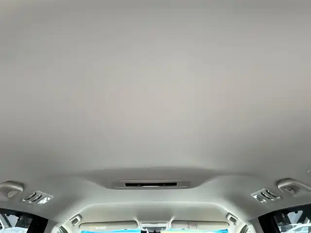 ホンダ オデッセイ アブソルート ホンダセンシング 静岡県 2017(平29)年 6.9万km 黒 エンジンスタートボタン/パワーステアリング/パワーウィンドウ/パドルシフト/アイドリングストップ/スマートキー/Wオートエアコン/クルーズコントロール追従走行/Bluetooth/CD/CDチェンジャー/USB入力端子/ETC2.0/バックカメラ/TV/メモリナビ/3列シート/オットマン/純正前方ドラレコ/ウォークスルー/純正フロアマット/D席パワーシート/布シート/両側パワースライドドア/純正サイドエアロパーツ/純正アルミホイール/ABS/横滑り防止装置/レーンキープアシスト/オートライト/W＋サイドエアバッグ/衝突軽減システム/カーテンエアバック