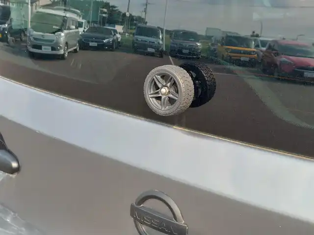 日産 キューブ 15X Mセレクション 東京都 2010(平22)年 9.4万km トワイライトグレー 純正メモリーナビ/ドアバイザー/ETC/プッシュスタート/純正フロアマット/取扱説明書（車体・オーディオ・ETC）