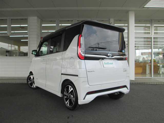 日産 ルークス HWS Gターボ プロパイロットED 千葉県 2021(令3)年 4.1万km チタニウムグレーM/シルキーホワイト 純正9インチナビ、フルセグTV/オーディオ【CD/DVD/SD/BT】/アランドビューモニター/両側パワースライドドア/エマージェンシーブレーキサポート/プロパイロット/車線逸脱警報/車線逸脱防止支援/ナビ連動ドライブレコーダー/レーダークルーズコントロール/LEDヘッドライト&LEDフォグ/純正15インチアルミホイール/スイッチ付き革巻きステアリング/アイドリングストップ/インテリジェントキー/新車整備手帳/取扱説明書/ナビ説明書