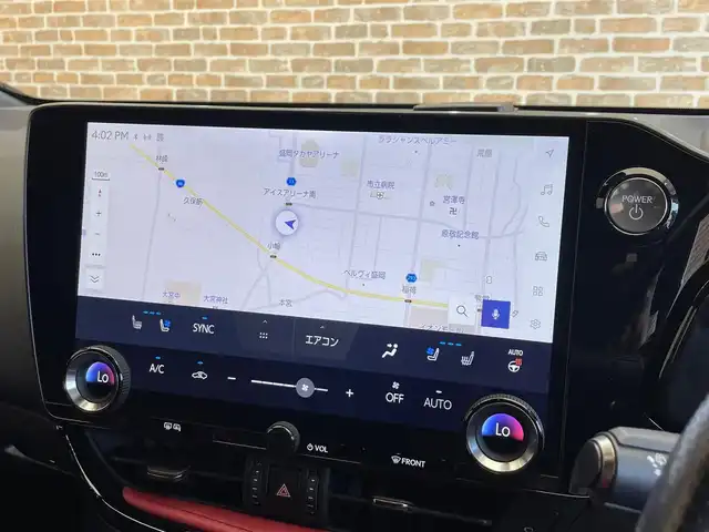 レクサス ＮＸ 350h Fスポーツ 岩手県 2022(令4)年 4.7万km ホワイトノーヴァガラスフレーク ワンオーナー/４WD/ムーンルーフ/パノラミックビューモニター/e-ラッチ/キックセンサー付きパワーバックドア/三眼フルLEDヘッドランプ/カラーヘッドアップディスプレイ/Fスポーツ専用オレンジブレーキキャリパー/Fスポーツ専用本革スポーツシート（フレアレッド）/パフォーマンスダンパー/NAVI・AI-AVS/レクサスクライメントコンシェルジュ/ディンプル本革巻きステアリング・シフトノブ/デジタルインナーミラー/レクサスセーフティシステム＋/プリクラッシュセーフティ/レーダークルーズコントロール/レーントレーシングアシスト・レーンチェンジアシスト/アダプティブハイビームシステム/ドアオープン制御付き安心降車アシスト/リヤクロストラフィックアラート・フロントクロストラフィックアラート/プロアクティブドライビングアシスト/クリアランスソナー/レクサスNXプレミアムサウンドシステム/パドルシフト/パワーシート・シートヒーター・シートベンチレーション（前席）/ステアリングヒーター/14インチディスプレイオーディ/ETC2.0/AC100V100Wアクセサリーコンセント