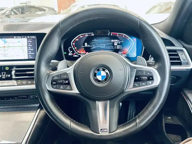 ＢＭＷ ３２０ｄ xDrive Mスポーツ 大阪府 2020(令2)年 6万km サファイアブラックP ワンオーナー/インテリジェントセーフティ/ハーフレザー/パワーシート/Dシートメモリ/シートヒーター/ACC/純正ナビ/バックカメラ/純正18インチAW/LEDヘッドライト/電動リアゲート/ブラインドスポット/ワイヤレス充電