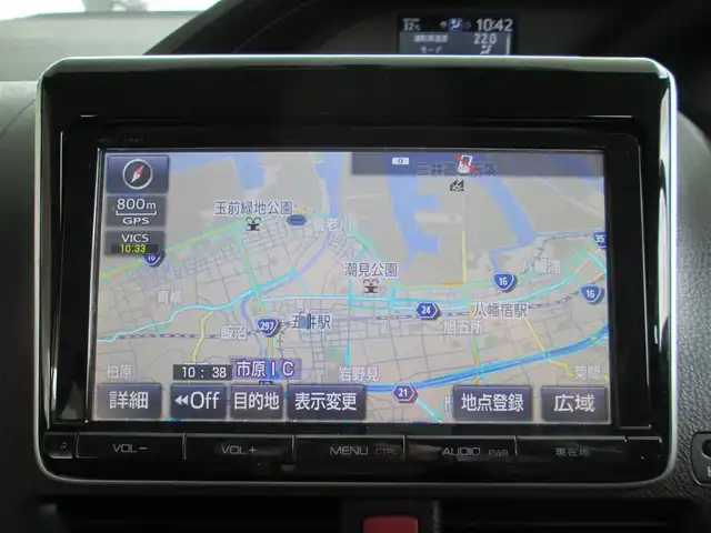 トヨタ エスクァイア Gi 沖縄県 2014(平26)年 8.1万km ホワイトパールクリスタルシャイン 純正9インチナビ、フルセグTV/バックカメラ/オーディオ【CD/DVD/SD/BT】/純正11型フリップダウンモニター/LEDヘッドライト/両側パワースライドドア/純正15インチアルミホイール/ウィンカードアミラー/合皮レザーシート/前席シートヒーター/クルーズコントロール/アイドリングストップ/フロントドライブレコーダー/ビルトインETC/スマートキー/新車整備手帳(保証書)&取扱説明書