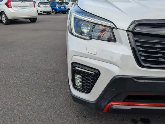 スバル フォレスター ハイブリッド X－ブレイク 福井県 2020(令2)年 7.2万km クリスタルホワイトP 純正8インチSDナビ/４WD/バック・サイド・フロントカメラ/純正１７インチAW/X-MODE/アイサイト/デジタルインナーミラー/前席パワーシート/シートメモリー/ステアリングヒーター/パドルシフト/前方ドライブレコーダー/全車速追従機能付クルーズコントロール/後方コーナーセンサー/ETC/AFS/BSM/オートホールド/本革巻きステアリング/レーンキープアシスト/横滑り防止装置/盗難防止装置/ダブル＋サイドエアバッグ/カーテンエアバッグ/純正フロアマット/スマートキー