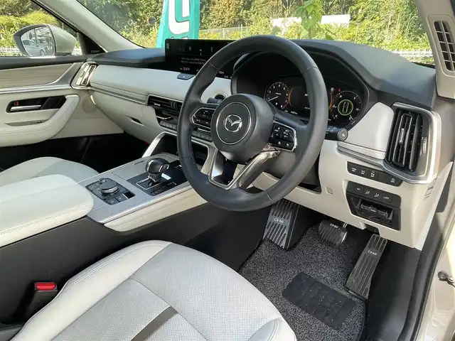 マツダ ＣＸ－６０ 25S エクスクルーシブモード 埼玉県 2023(令5)年 1.5万km プラチナクォーツメタリック 白革シート/シートヒーター＆エアシート/純正12.3型ナビTV/BOSEサウンド/360度カメラ/LEDヘッドライト/クリアランスソナー/パワーバックドア/純正19インチAW/BSM/ワイヤレス充電/プッシュスタート/スマートキー/保証書付整備手帳