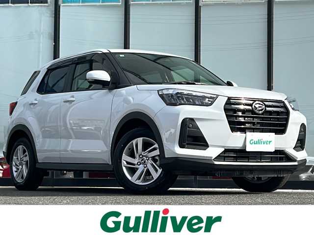 ダイハツ ロッキー X 山形県 2025(令7)年 0.1千km シャイニングホワイトパール ワンオーナー/4WD/衝突被害軽減ブレーキ/横滑り防止装置/寒冷地仕様/後方コーナーセンサー/9inchディスプレイオーディオ/（Bluetooth/AppleCarPlay/AndroidAuto/フルセグ)/全方位カメラ/LEDオートライト/オートマチックハイビーム/DNシートヒーター/純正AW/純正フロアマット/電動格納ウィンカーミラー/スマートキー×2/エンジンスターター/ドアバイザー