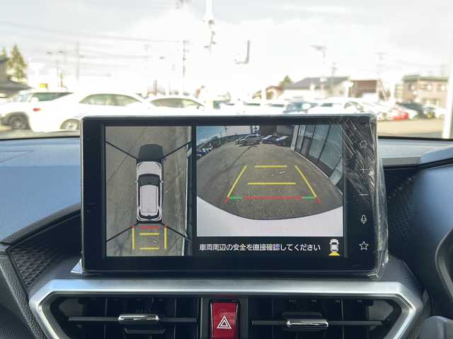 ダイハツ ロッキー X 山形県 2025(令7)年 0.1千km シャイニングホワイトパール ワンオーナー/4WD/衝突被害軽減ブレーキ/横滑り防止装置/寒冷地仕様/後方コーナーセンサー/9inchディスプレイオーディオ/（Bluetooth/AppleCarPlay/AndroidAuto/フルセグ)/全方位カメラ/LEDオートライト/オートマチックハイビーム/DNシートヒーター/純正AW/純正フロアマット/電動格納ウィンカーミラー/スマートキー×2/エンジンスターター/ドアバイザー