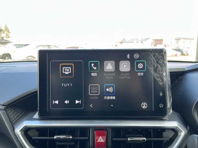 ダイハツ ロッキー X 山形県 2025(令7)年 0.1千km シャイニングホワイトパール ワンオーナー/4WD/衝突被害軽減ブレーキ/横滑り防止装置/寒冷地仕様/後方コーナーセンサー/9inchディスプレイオーディオ/（Bluetooth/AppleCarPlay/AndroidAuto/フルセグ)/全方位カメラ/LEDオートライト/オートマチックハイビーム/DNシートヒーター/純正AW/純正フロアマット/電動格納ウィンカーミラー/スマートキー×2/エンジンスターター/ドアバイザー