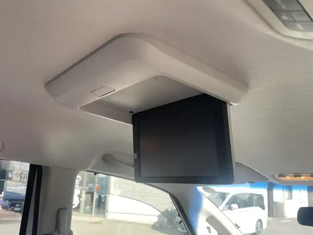 日産 セレナ HWS S HV Vセレ +Sefty 静岡県 2015(平27)年 8.7万km ブリリアントホワイトパール エマージェンシーブレーキ/アラウンドビューモニター/横滑り防止機能/車線逸脱警報/クルーズコントロール/フリップダウンモニター/純正SDナビ/・フルセグ/Bluetooth/SD/CD/DVD/両側パワースライドドア/LEDヘッドライト/フォグライト/スマートキーｘ２/プッシュスタート/2列目サンシェード/2列目パーソナルテーブル/純正16インチAW/ETC/ドアバイザー/純正フロアマット/新車時保証書/取扱説明書