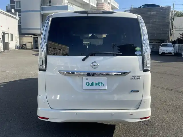 日産 セレナ HWS S HV Vセレ +Sefty 静岡県 2015(平27)年 8.7万km ブリリアントホワイトパール エマージェンシーブレーキ/アラウンドビューモニター/横滑り防止機能/車線逸脱警報/クルーズコントロール/フリップダウンモニター/純正SDナビ/・フルセグ/Bluetooth/SD/CD/DVD/両側パワースライドドア/LEDヘッドライト/フォグライト/スマートキーｘ２/プッシュスタート/2列目サンシェード/2列目パーソナルテーブル/純正16インチAW/ETC/ドアバイザー/純正フロアマット/新車時保証書/取扱説明書