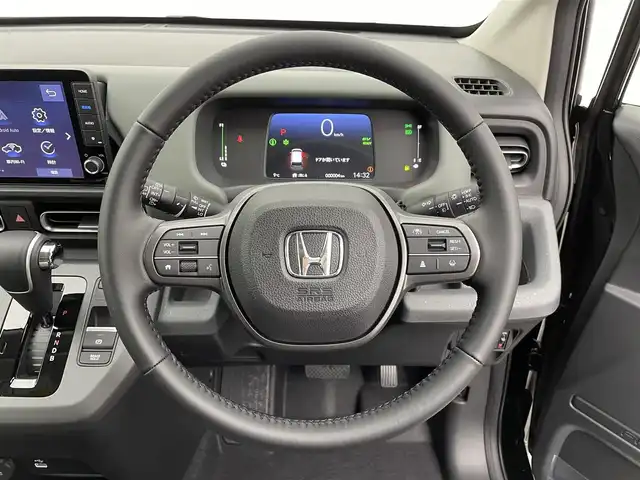 ホンダ フリード ハイブリット e:HEV クロスター 宮城県 2025(令7)年 0.1千km クリスタルブラックパール e:HEV クロスター　4WD　2LE80Z　6人　9インチナビ　LXM-242ZFNI(207680円)/登録済未使用車/純正９型ナビ/バックモニター/両側オートスライドドア/アダプティブクルーズコントロール/衝突軽減ブレーキ/レーンキープアシスト/オートハイビーム/シートヒーター/ハーフレザーシート/LEDヘッドライト/ルーフレール/フロントウィンドウ熱線