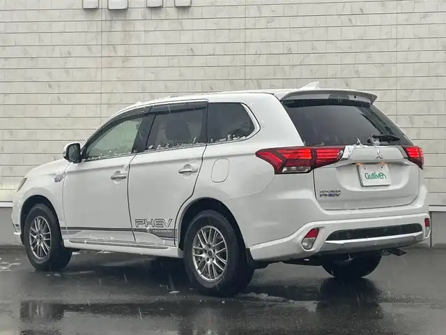 三菱 アウトランダー ＰＨＥＶ