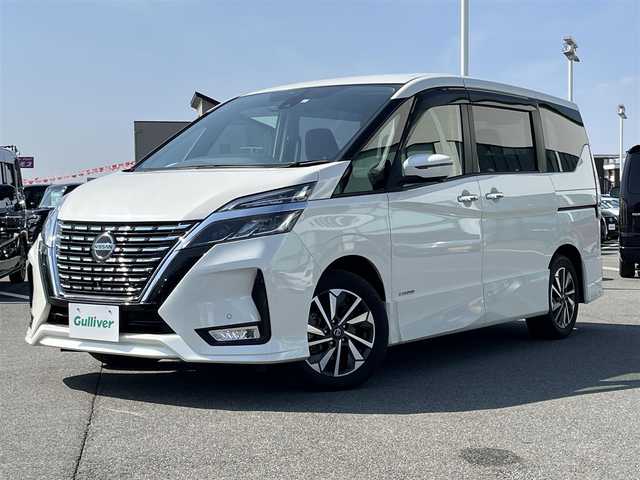 日産 セレナ ハイウェイスター V 奈良県 2019(令1)年 4.1万km ブリリアントホワイトパール 純正９インチナビ　/フルセグＴＶ　/BT/CD/DVD/Blu-ray/iPod/SD/USB/全方位カメラ　/ドライブレコーダー　/ビルトインＥＴＣ　/両側パワースライドドア　/前後コーナーセンサー　/プロパイロット　/衝突被害軽減システム　/ＬＥＤヘッドライト　/追従クルーズコントロール/AUTOHOLD/三列シート