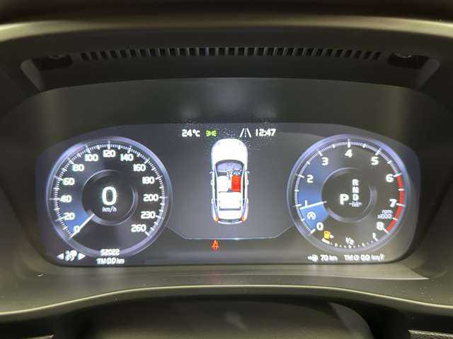 ボルボ ＸＣ４０ T4 AWD モメンタム 千葉県 2019(平31)年 5.2万km 黒 ＡＣＣ　/半革　/ナビ　/ＴＶ　/ＣａｒＰｌａｙ　/Ｂｌｕｅｔｏｏｔｈ接続　/３６０°パーキングアシスト　/電動リアゲート　/運転席パワーシート　/ＬＥＤヘッドライト　/衝突軽減Ｂ　/ＢＳＭ　/ＬＫＡ　/禁煙車　/ＥＴＣ