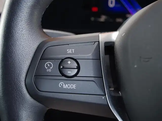 ＢＭＷ ＢＭＷ ２１８ｄ アクティブツアラー エクスクルーシブ 埼玉県 2023(令5)年 1.4万km アルピンホワイトⅢ ブラックレザーシート /アダプティブクルーズコントロール /インテリジェントセーフティ /ヘッドアップディスプレイ /CarPlay /PDC /ブラインドスポットモニター /全周囲カメラ /純正ナビ /ドラレコ /ETC /ワイヤレス充電/シートポジションメモリー機能