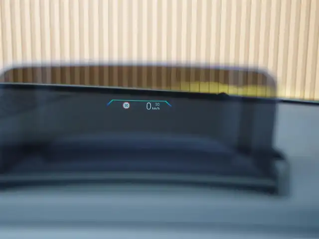 ＢＭＷ ＢＭＷ ２１８ｄ アクティブツアラー エクスクルーシブ 埼玉県 2023(令5)年 1.4万km アルピンホワイトⅢ ブラックレザーシート /アダプティブクルーズコントロール /インテリジェントセーフティ /ヘッドアップディスプレイ /CarPlay /PDC /ブラインドスポットモニター /全周囲カメラ /純正ナビ /ドラレコ /ETC /ワイヤレス充電/シートポジションメモリー機能