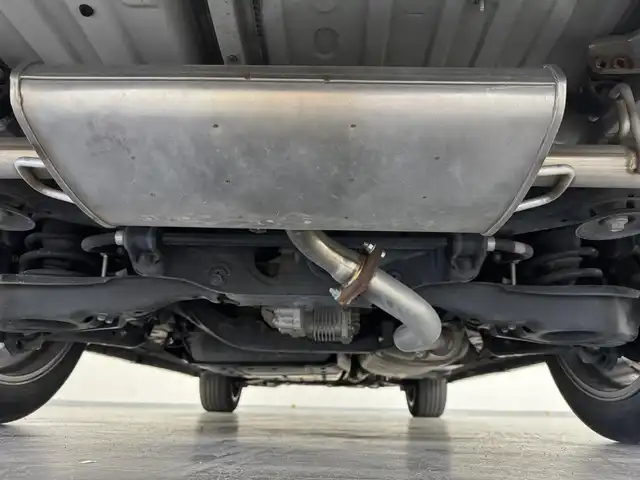 レクサス ＲＸ 450h バージョンL 三重県 2019(令1)年 6万km ソニッククォーツ ハイブリッド/4WD/MTモード付CVT/12.3型ナビ（AM/FM/CD/DVD/SDREC/SD/USB/Bluetooth/Miracast/AUX/TV）/パノラミックビューモニター/モデリスタエアロ（F/S/R下）/ドライブレコーダー 前後（デジタルミラー内蔵型）/ETC2.0/LEXUS Safety System＋/●プリクラッシュセーフティ/●レーンキーピングアシスト/●レーダークルコン（全車速追従機能付）/●オートハイビーム/・ブラインドスポットモニター＆リヤクロストラフィックアラート・オートブレーキ/・ロードサインアシスト/・先行車発進告知機能/・【OP】ITS Connect/装備/・【OP】パノラマルーフ/・【OP】ルーフレール/・デジタルインナーミラー（外品）/・セミアニリン本革シート（茶色）/・パワーシート（D/Nメモリー付10way/2nd）/・シートヒーター（D/N/2nd左右）＆ベンチレーション（D/N）/・ステアリングヒーター/・タッチレスパワーバックドア/・AC100Vコンセント（100W）/・カラーヘッドアップディスプレイ/・左右独立オートエアコン/・オートワイパー/・純正20inAW/・保/取/ナビ取/・スマートキーx2、カードキーx1