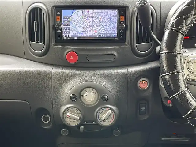 日産 キューブ 15X 東京都 2016(平28)年 11.1万km ブリリアントホワイトパール ワンオーナー/純正メモリナビ/（DVD/フルセグTV/Bluetooth/MSV）/バックカメラ/ETC/ドライブレコーダー/横滑り防止機能/スマートキー/スペアキー1本/保証書/取扱説明書