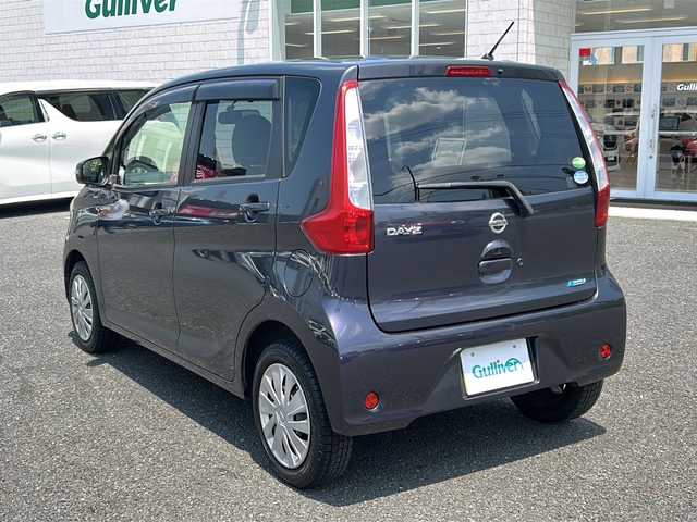 日産 デイズ X 千葉県 2014(平26)年 3.3万km プレミアムパープルP 社外SDナビ/フルセグTV/Bluetooth再生/DVD/CDミュージックサーバー/AUX/iPodミュージックプレイヤー/バックカメラ/アラウンドビュー/社外ETC/アイドリングストップ/エンジンプッシュスタート/スタッドレスタイヤ装着/インカーミラー/保証書/取扱説明書/記録薄
