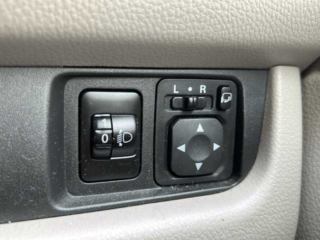 日産 デイズ X 千葉県 2014(平26)年 3.3万km プレミアムパープルP 社外SDナビ/フルセグTV/Bluetooth再生/DVD/CDミュージックサーバー/AUX/iPodミュージックプレイヤー/バックカメラ/アラウンドビュー/社外ETC/アイドリングストップ/エンジンプッシュスタート/スタッドレスタイヤ装着/インカーミラー/保証書/取扱説明書/記録薄