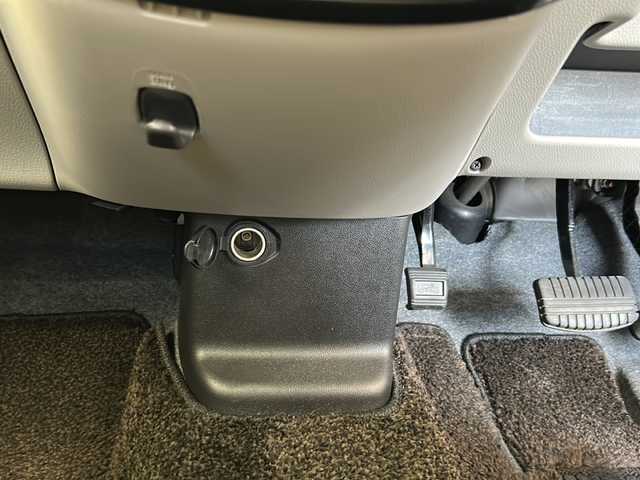 日産 デイズ X 千葉県 2014(平26)年 3.3万km プレミアムパープルP 社外SDナビ/フルセグTV/Bluetooth再生/DVD/CDミュージックサーバー/AUX/iPodミュージックプレイヤー/バックカメラ/アラウンドビュー/社外ETC/アイドリングストップ/エンジンプッシュスタート/スタッドレスタイヤ装着/インカーミラー/保証書/取扱説明書/記録薄