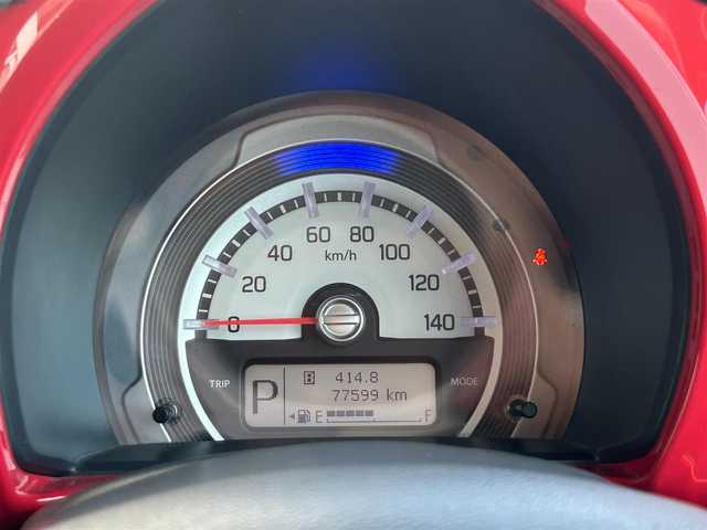 スズキ ハスラー Jスタイル 静岡県 2015(平27)年 7.8万km フェニックスレッドパール/ホワイト2トーンルーフ 社外オーディオ/・CD/・USB/・AM/・FM/主要装備/・衝突軽減/・横滑り防止装置/・シートヒーターD+N席/・ETC/・オートライト/・フォグランプ/・純正フロアマット/・スマートキー/・プッシュスタート/・AAC/・Wエアバック