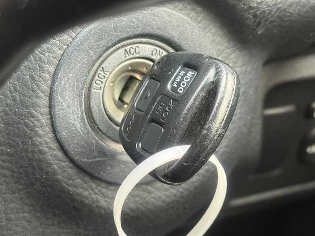 トヨタ ハリアー 240G Lパック アルカンターラ 東京都 2012(平24)年 8.7万km ブラック ナビ/バックカメラ/ドラレコ一体型デジタルルームミラー/パワースライドドア/ETC/盗難防止装置/ABS