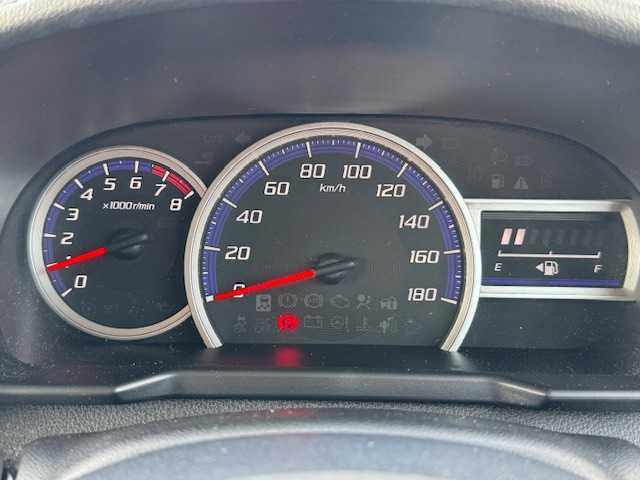 トヨタ ルーミー カスタムG－T 静岡県 2018(平30)年 5.1万km パールホワイトⅢ ●モデリスタフルエアロ/●9インチナビ/(フルセグ/CD/DVD/Bluetooth)/(ALPINE/W9Z)/●バックカメラ/●クルーズコントロール/●衝突被害軽減システム/●レーンキープアシスト/●前後コーナーセンサー/●LEDライト＆フォグランプ/●オートライト/●オートマチックハイビーム/●革巻きステアリング/●ステアリングスイッチ/●ETC/●前方ドライブレコーダー/●両側パワースライドドア/●電動格納ウィンカーミラー/●社外マフラー/●スモークフィルム/●合皮シートカバー/●社外フロアマット/●スマートキー/●プッシュスタート/●ドアバイザー/●社外15インチアルミホイール(STEINER)/●ダブルSRS＋ABS