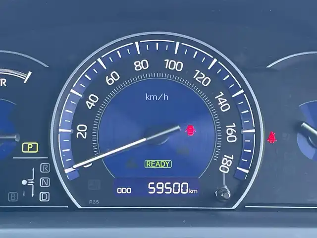 トヨタ エスクァイア ハイブリッド Gi 東京都 2020(令2)年 6万km ホワイトパールクリスタルシャイン 純正9インチメモリナビゲーション/【フルセグ/Bluetooth/DVD/MSV】/１２．１インチフリップダウンモニター/バックカメラ/純正15inアルミホイール/冬タイヤ×ホイール積込/クルーズコントロール/ビルトインETC/LEDヘッドライト（AUTO機能付き）/シートヒーター/横滑り防止機能/衝突軽減システム/車線逸脱防止システム/プッシュスタート/コーナーセンサー/純正フロアマット/新車保証書/取扱説明書/スペアキー×１