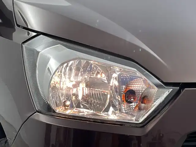 ダイハツ ミラ イース L SAⅢ 新潟県 2018(平30)年 4.4万km プラムブラウンクリスタルマイカ 4WD/純正オーディオ【CC-W67D】/スマートアシストIII/・衝突回避支援ブレーキ機能/・衝突警報機能/・車線逸脱警報機能/・誤発進抑制制御機能/・先行車発進お知らせ機能/・オートハイビーム/前後コーナーセンサー/アイドリングストップ/横滑り防止装置