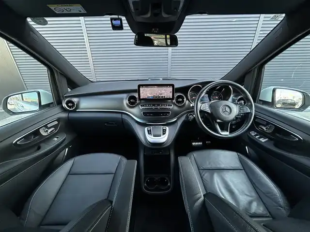 メルセデス・ベンツ Ｖ２２０ d アバンギャルド ロング 茨城県 2020(令2)年 4.2万km ロッククリスタルホワイト ワンオ-ナ- /パノラマSR /両側PWスライドドア /360度カメラ /Bulmester /RSP /ACC /LKA /BSA /パークトロニック /黒革 /シートヒーター /M付パワーシート /ナビ /TV /BT /CarPlay /アンビエントライト /LED /インテリジェントハイビーム/パワーテールゲート/ETC2.0 /ドラレコ/禁煙車