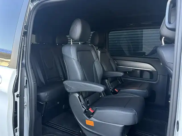 メルセデス・ベンツ Ｖ２２０ d アバンギャルド ロング 茨城県 2020(令2)年 4.2万km ロッククリスタルホワイト ワンオ-ナ- /パノラマSR /両側PWスライドドア /360度カメラ /Bulmester /RSP /ACC /LKA /BSA /パークトロニック /黒革 /シートヒーター /M付パワーシート /ナビ /TV /BT /CarPlay /アンビエントライト /LED /インテリジェントハイビーム/パワーテールゲート/ETC2.0 /ドラレコ/禁煙車
