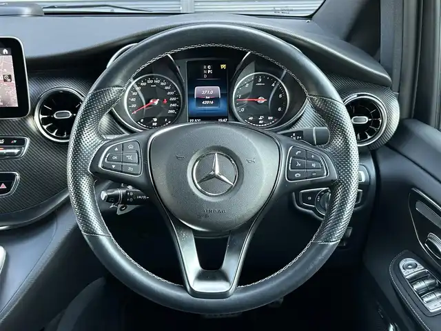 メルセデス・ベンツ Ｖ２２０ d アバンギャルド ロング 茨城県 2020(令2)年 4.2万km ロッククリスタルホワイト ワンオ-ナ- /パノラマSR /両側PWスライドドア /360度カメラ /Bulmester /RSP /ACC /LKA /BSA /パークトロニック /黒革 /シートヒーター /M付パワーシート /ナビ /TV /BT /CarPlay /アンビエントライト /LED /インテリジェントハイビーム/パワーテールゲート/ETC2.0 /ドラレコ/禁煙車