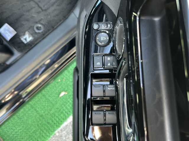 ホンダ Ｎ ＢＯＸ カスタム L 兵庫県 2022(令4)年 3万km クリスタルブラックパール ワンオーナー/保証書・取説・有/純正メモリーナビ・フルセグ・BT・CD・DVD・FM・AM/バックカメラ/ETC/前後ドライブレコーダー/追尾機能付きクルーズコントロール/車線逸脱防止支援システム/衝突被害軽減ブレーキ/コーナーセンサー/先行車発進通知/ロードサインアシスト/ブレーキホールド/電動パーキングブレーキ/プッシュスタート/スマートキー×2/純正フロアマット/純正ドアバイザー