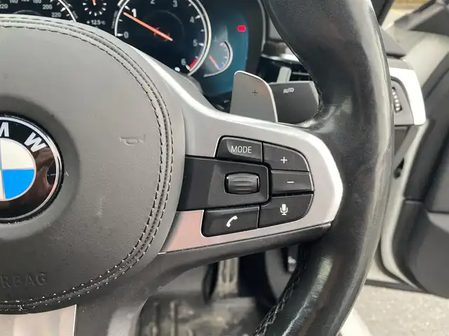 ＢＭＷ ５２３ｄ Mスポーツ 福岡県 2018(平30)年 6.9万km 白 ・アクティブクルーズコントロール/・純正ナビ/Bluetooth/USB/ScreenMirroring/・全方位カメラ/・ドライブレコーダー/・フルセグ/・ミラー型ETC/・純正19AW/・LEDライト/・BLIS