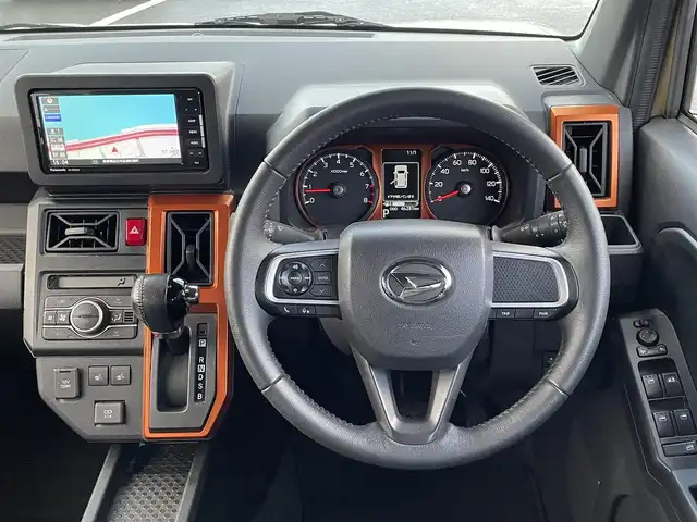 ダイハツ タフト G 島根県 2020(令2)年 4.7万km サンドベージュメタリック 登録時走行距離　46281km/取扱説明書/保証書/社外ナビ（CN-RE06WD)/（Bluetooth/CD/DVD/フルセグテレビ)/バックカメラ/電動パーキング/ガラスルーフ/シートヒーター（DN席）/純正フロアマット/ルーフレール/横滑り防止装置/コーナーセンサー/衝突軽減ブレーキ/ETC/純正アルミ１５インチ