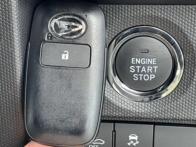 ダイハツ タフト G 島根県 2020(令2)年 4.7万km サンドベージュメタリック 登録時走行距離　46281km/取扱説明書/保証書/社外ナビ（CN-RE06WD)/（Bluetooth/CD/DVD/フルセグテレビ)/バックカメラ/電動パーキング/ガラスルーフ/シートヒーター（DN席）/純正フロアマット/ルーフレール/横滑り防止装置/コーナーセンサー/衝突軽減ブレーキ/ETC/純正アルミ１５インチ