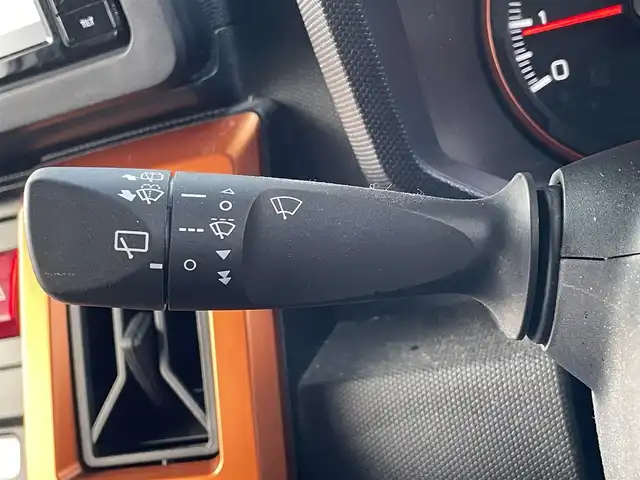 ダイハツ タフト G 島根県 2020(令2)年 4.7万km サンドベージュメタリック 登録時走行距離　46281km/取扱説明書/保証書/社外ナビ（CN-RE06WD)/（Bluetooth/CD/DVD/フルセグテレビ)/バックカメラ/電動パーキング/ガラスルーフ/シートヒーター（DN席）/純正フロアマット/ルーフレール/横滑り防止装置/コーナーセンサー/衝突軽減ブレーキ/ETC/純正アルミ１５インチ