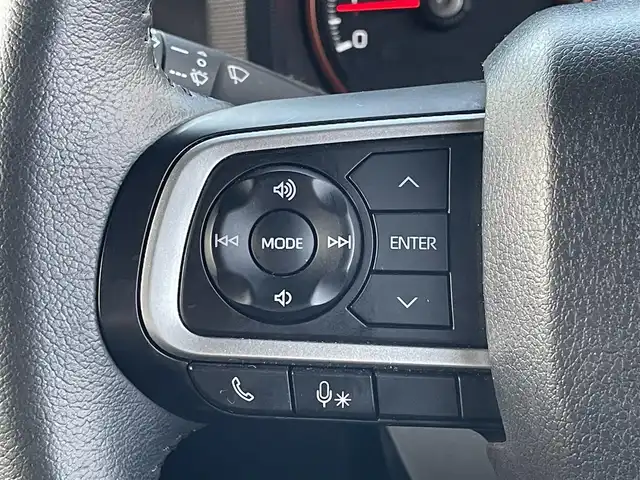 ダイハツ タフト G 島根県 2020(令2)年 4.7万km サンドベージュメタリック 登録時走行距離　46281km/取扱説明書/保証書/社外ナビ（CN-RE06WD)/（Bluetooth/CD/DVD/フルセグテレビ)/バックカメラ/電動パーキング/ガラスルーフ/シートヒーター（DN席）/純正フロアマット/ルーフレール/横滑り防止装置/コーナーセンサー/衝突軽減ブレーキ/ETC/純正アルミ１５インチ