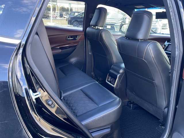 トヨタ ハリアー プレミアム 道東・釧路十勝 2015(平27)年 8.9万km ブラック ・アルパイン7インチナビ(BT/FM/AM/CD/DVD/SD/AUX)/・フルセグTV/・パワーシート/・パワーバックドア/・サンルーフ/・純正エンジンスターター/・ハーフレザーシート/・LEDヘッドライト/・フォグライト/・ドアバイザー/・オートライト/・オートマチックハイビーム/・プリクラッシュセーフティー/・ABS/・横滑り防止機能/・盗難防止装置/・カーテンエアバック/・積み込みサマータイヤ社外AW235/55/R18