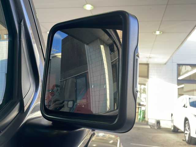 クライスラー・ジープ ジープ ラングラー アンリミテッド サハラ 京都府 2020(令2)年 4.6万km グラニトクリスタル ワンオーナー/純正メモリナビ/バックカメラ/レーダークルーズコントロール/レーンキープアシスト/衝突軽減システム/コーナーセンサー前後/ヒーテッドドアミラー/ステアリングヒーター/前席シートヒーター/フォグランプ/純正18インチAW/ドライブレコーダー前後/LEDヘッドライト/ETC2.0/保証書/取扱説明書/スペアキー有