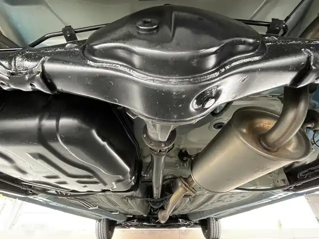 スズキ ソリオ G 滋賀県 2018(平30)年 6.8万km スピーディーブルーM ４WD/片側パワースライドドア/社外8インチナビ【MDV-M805L】/（AM/FM/CD/DVD/フルセグ/Bluetooth/USB/SD）/バックカメラ/前方ドライブレコーダー/ビルトインETC/ブレーキアシスト/ヒルスタート（坂道発進）アシスト/VDC（ビークルダイナミクスコントロール）/ABS（アンチロックブレーキシステム）/盗難防止アラーム/運転席・助手席シートヒーター/電動格納ミラー/オートライト/ハロゲンヘッドライト/マニュアルエアコン/USB端子/プッシュスタート/スマートキー/スペアキー/純正フロアマット/純正ドアバイザー