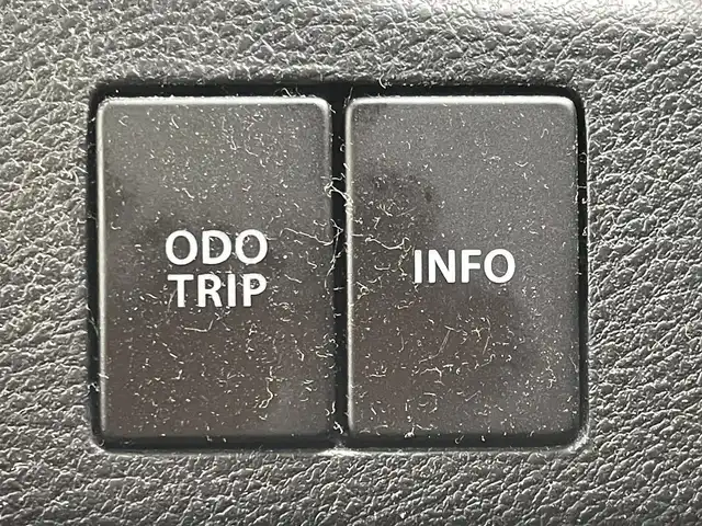 スズキ ソリオ G 滋賀県 2018(平30)年 6.8万km スピーディーブルーM ４WD/片側パワースライドドア/社外8インチナビ【MDV-M805L】/（AM/FM/CD/DVD/フルセグ/Bluetooth/USB/SD）/バックカメラ/前方ドライブレコーダー/ビルトインETC/ブレーキアシスト/ヒルスタート（坂道発進）アシスト/VDC（ビークルダイナミクスコントロール）/ABS（アンチロックブレーキシステム）/盗難防止アラーム/運転席・助手席シートヒーター/電動格納ミラー/オートライト/ハロゲンヘッドライト/マニュアルエアコン/USB端子/プッシュスタート/スマートキー/スペアキー/純正フロアマット/純正ドアバイザー