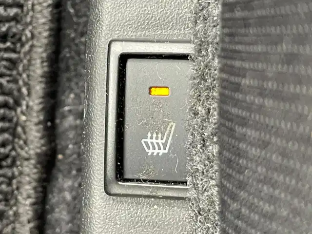 スズキ ソリオ G 滋賀県 2018(平30)年 6.8万km スピーディーブルーM ４WD/片側パワースライドドア/社外8インチナビ【MDV-M805L】/（AM/FM/CD/DVD/フルセグ/Bluetooth/USB/SD）/バックカメラ/前方ドライブレコーダー/ビルトインETC/ブレーキアシスト/ヒルスタート（坂道発進）アシスト/VDC（ビークルダイナミクスコントロール）/ABS（アンチロックブレーキシステム）/盗難防止アラーム/運転席・助手席シートヒーター/電動格納ミラー/オートライト/ハロゲンヘッドライト/マニュアルエアコン/USB端子/プッシュスタート/スマートキー/スペアキー/純正フロアマット/純正ドアバイザー