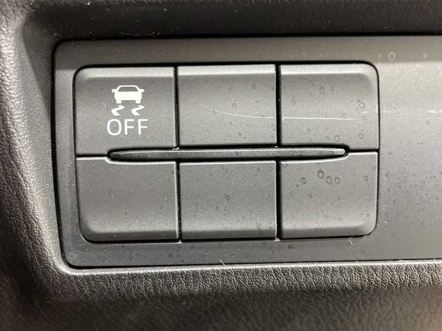 マツダ ロードスター S スペシャルパッケージ 神奈川県 2017(平29)年 3.5万km ソウルレッドプレミアムメタリック ワンオーナー車/純正マツダコネクトナビ/Bluetooth・CD・DVD・USB・フルセグTV/レザーシートカバー付/ブラインドスポットモニター/バックカメラ/スペアキー1本/前側ドライブレコーダー/ETC/純正フロアマット/LEDヘッドライト/オートライト/純正16インチアルミホイール/横滑り防止装置/盗難防止装置/アダプティブフロントライティングシステム/取扱説明書/保証書