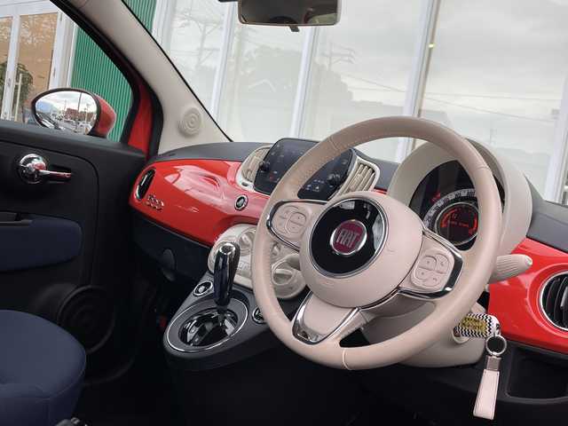 フィアット ５００ 1．2 カルト 福岡県 2022(令4)年 4.3万km ビタミニックオレンジ 純正オーディオ/（Bカメラ/TV/Bluetooth/AM/FM/USB）/純正前後ドライブレコーダー/純正フロアマット/ステアリングスイッチ/フォグランプ/パドルシフト