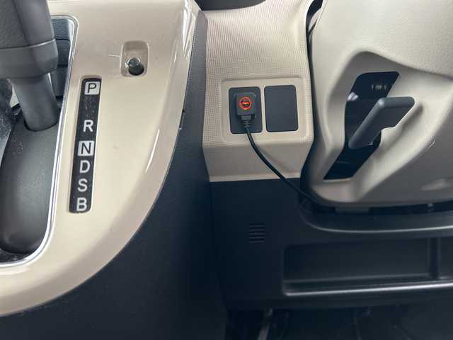 ダイハツ ムーヴ キャンバス X メイクアップ リミテッド SAⅢ 富山県 2018(平30)年 8万km パールホワイトⅢ/ライトローズマイカメタリックⅡ 2トーン ワンオーナー/全周囲カメラ/両側パワースライドドア/スマートキー×２/社外メモリーナビ(AVN-R8W)/DVD/BT/MSV/フルセグTV/TVキャンセラー/ETC/プッシュスタート/フォグランプ/衝突安全ブレーキ/オートハイビーム/レーンキープ/横滑り防止装置/ドラレコ(SL317DVR)/オートリトラミラー/純正フロアマット/電格ミラー/ヘッドライトレベライザー/アイドリングストップ/ステアリングスイッチ/保証書・取説・ナビ取説