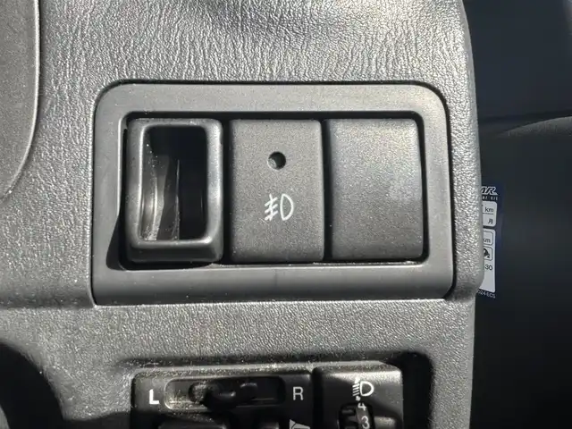 スズキ ジムニー XC 愛知県 2010(平22)年 9.3万km ノクターンブルーパール 4WD/5速MT/ETC/ポータブルナビ/カーオーディオFM/AM/純正アルミホイール/純正フロアマット/背面タイヤ/ルーフレール/パワーウインドウ/パワーステアリング/スペアキー/ABS