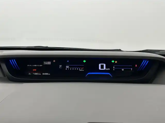ホンダ フリード G ホンダセンシング 福井県 2017(平29)年 6.4万km クリスタルブラックパール 純正ナビ/CD/DVD/BT/フルセグTV/レーダークルーズコントロール/フリップダウンモニター/バックカメラ/衝突軽減/プッシュスタート/ステアリングスイッチ/両側パワースライドドア/アイドリングストップ